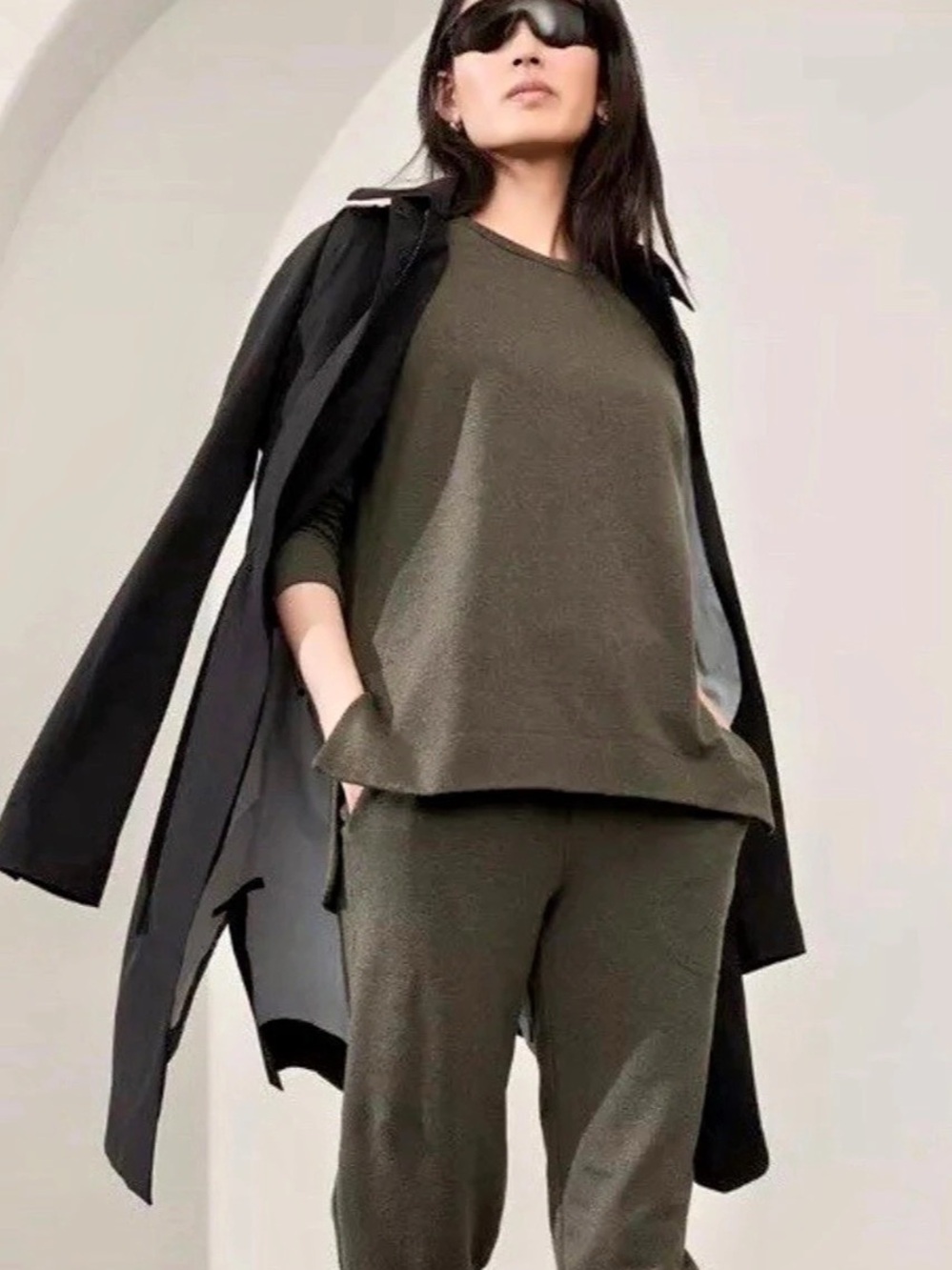 Athleta Coaster Luxe Recover Sweatshirt Size XXS NWT priced $79